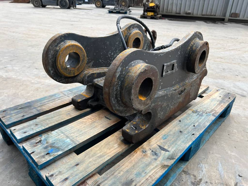 SMP S70 - 320D - Attache rapide pour Engins de chantier: photos 5 SMP S70 - 320D - Attache rapide pour Engins de chantier: photos 5