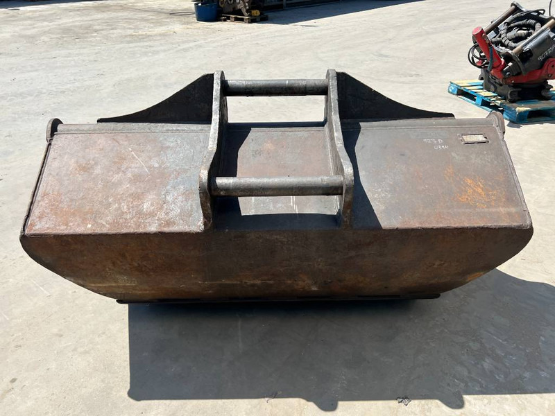 SMP S70 - Godet pour Engins de chantier: photos 5 SMP S70 - Godet pour Engins de chantier: photos 5
