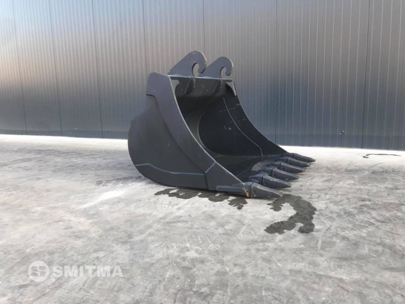 Smitma CW30 18-23t - Godet pour Engins de chantier: photos 2 Smitma CW30 18-23t - Godet pour Engins de chantier: photos 2