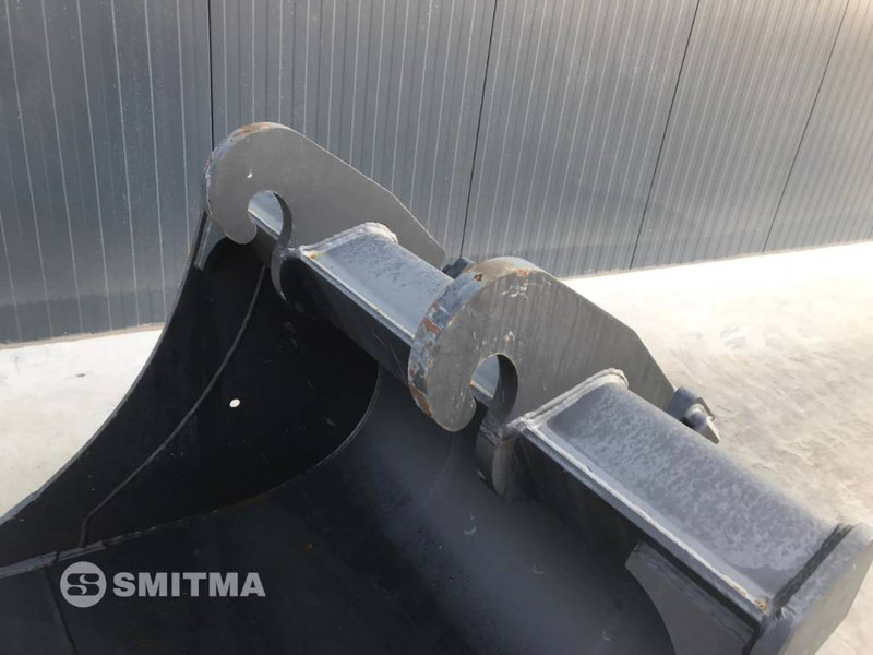 Smitma CW30 18-23t - Godet pour Engins de chantier: photos 4 Smitma CW30 18-23t - Godet pour Engins de chantier: photos 4