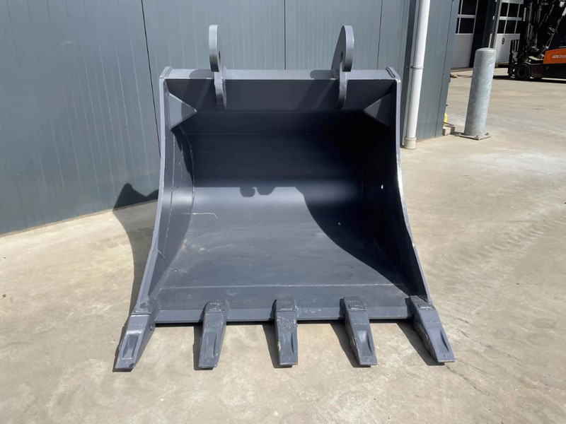 Smitma CW40 1.20m 18-23t - Godet pour Engins de chantier: photos 4 Smitma CW40 1.20m 18-23t - Godet pour Engins de chantier: photos 4