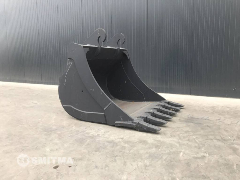 Smitma CW40 - Godet pour Engins de chantier: photos 2 Smitma CW40 - Godet pour Engins de chantier: photos 2