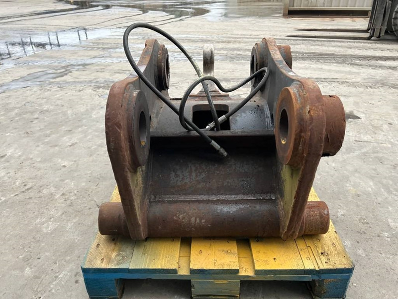 Verachtert CW55S - HB365 / PC360 - Attache rapide pour Engins de chantier: photos 4 Verachtert CW55S - HB365 / PC360 - Attache rapide pour Engins de chantier: photos 4