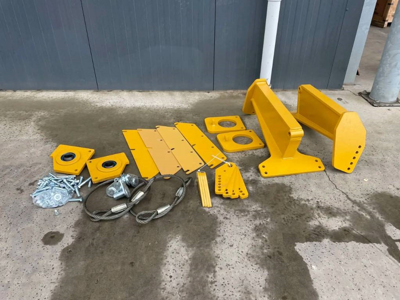 Volvo A25G - Hayon élévateur pour Engins de chantier: photos 4 Volvo A25G - Hayon élévateur pour Engins de chantier: photos 4