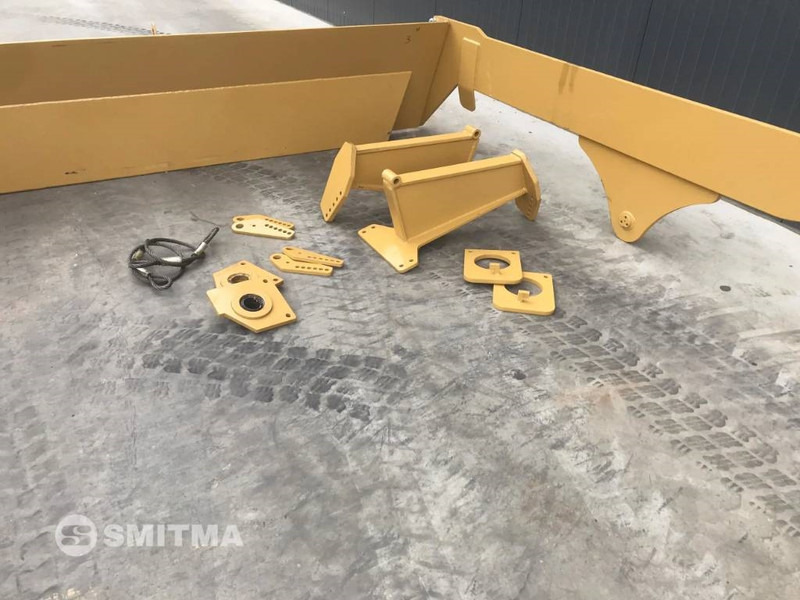 Volvo A30D - Hayon élévateur pour Engins de chantier: photos 5 Volvo A30D - Hayon élévateur pour Engins de chantier: photos 5