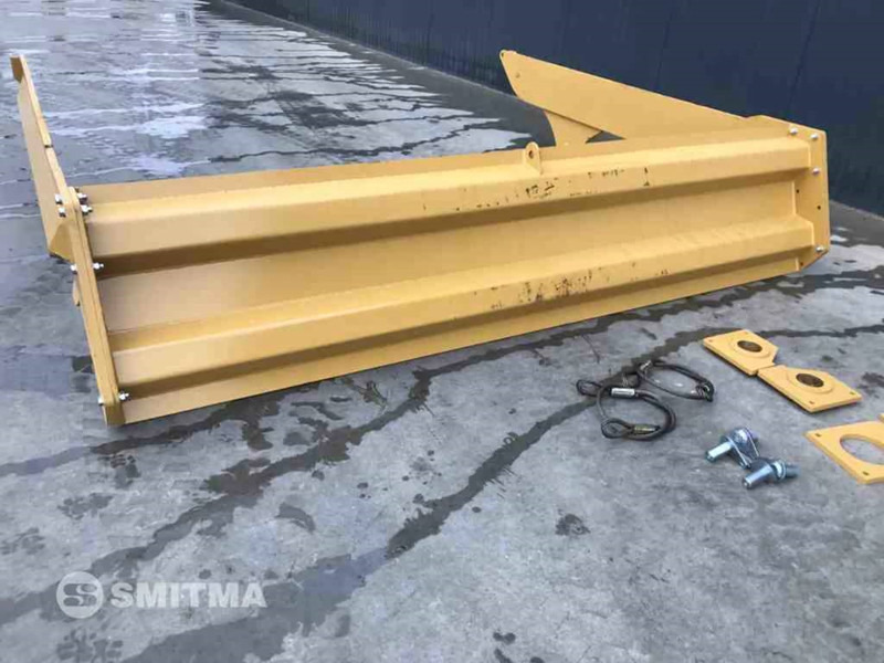 Volvo A35F - Hayon élévateur pour Engins de chantier: photos 5 Volvo A35F - Hayon élévateur pour Engins de chantier: photos 5