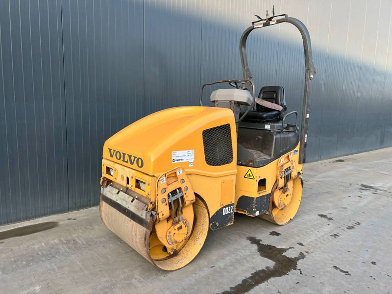 Volvo DD22 - Compacteur: photos 1 Volvo DD22 - Compacteur: photos 1