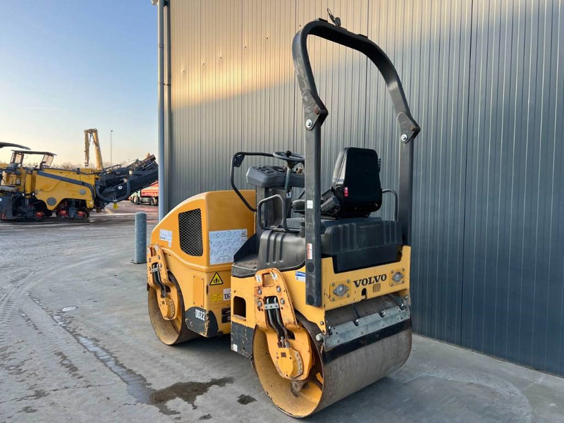 Volvo DD22 - Compacteur: photos 2 Volvo DD22 - Compacteur: photos 2