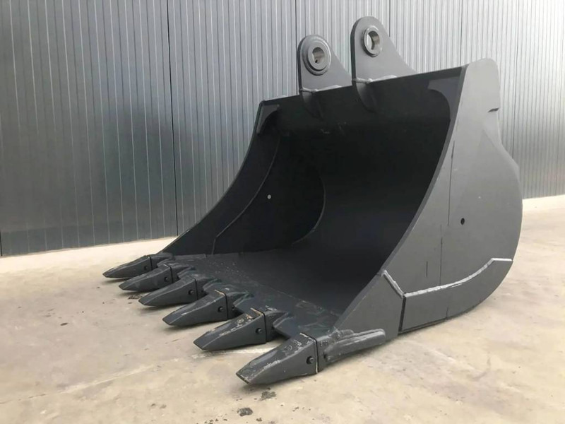 Volvo EC235 - Godet pour Engins de chantier: photos 4 Volvo EC235 - Godet pour Engins de chantier: photos 4
