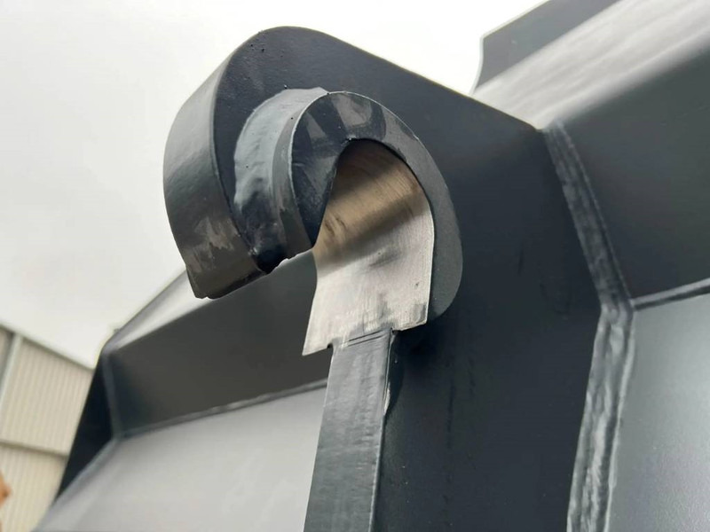 Volvo ISO / Lundberg - Volvo L120H - Godet pour Engins de chantier: photos 4 Volvo ISO / Lundberg - Volvo L120H - Godet pour Engins de chantier: photos 4