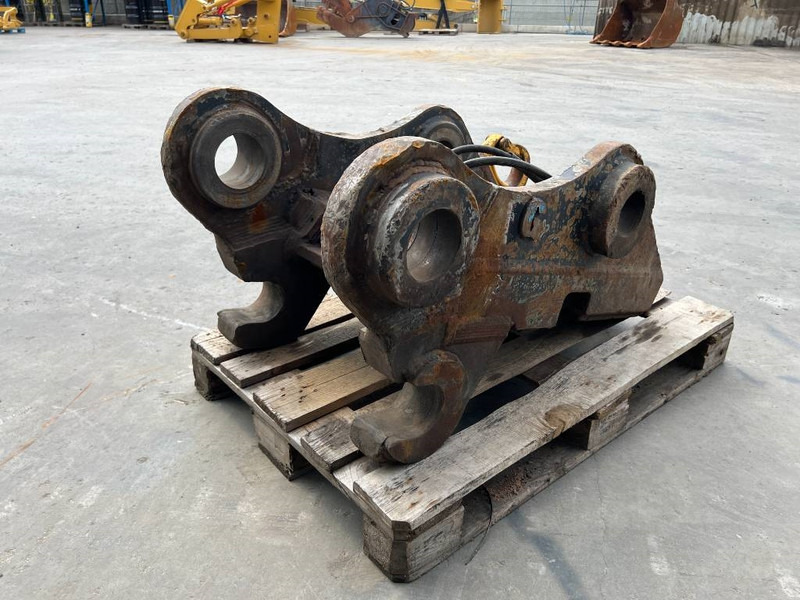 Volvo S3 / 352F - Attache rapide pour Engins de chantier: photos 5 Volvo S3 / 352F - Attache rapide pour Engins de chantier: photos 5