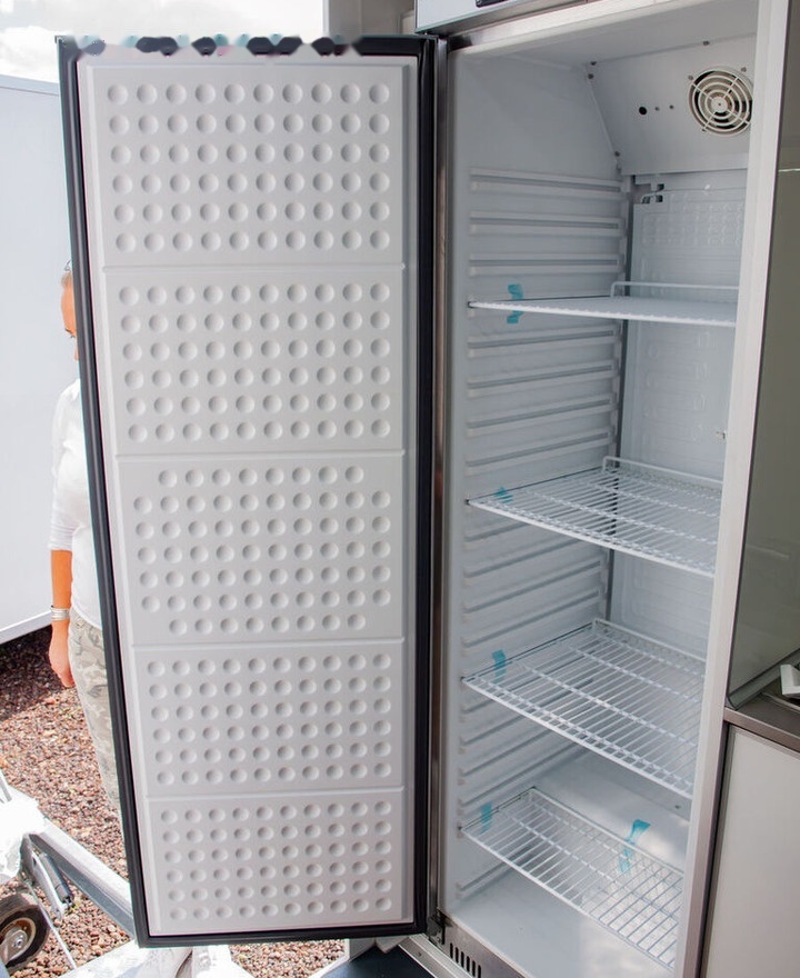 Bannert NA ZAMÓWIENIE Przyczepa gastronomiczna 4,5 M - Remorque magasin: photos 4 Bannert NA ZAMÓWIENIE Przyczepa gastronomiczna 4,5 M - Remorque magasin: photos 4