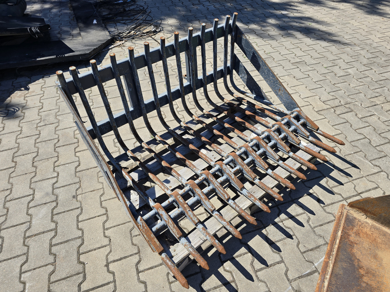 AVANT 423 - Mini chargeuse: photos 5 AVANT 423 - Mini chargeuse: photos 5