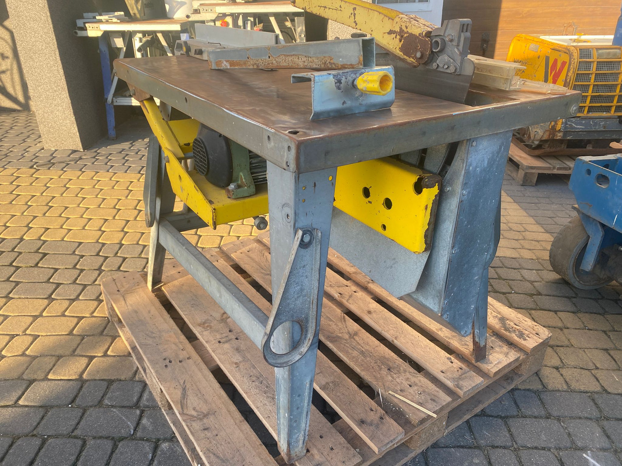 AVOLA ZBV 450 z regulacją cięcia (5,2 kW) - Machine à bois: photos 2 AVOLA ZBV 450 z regulacją cięcia (5,2 kW) - Machine à bois: photos 2