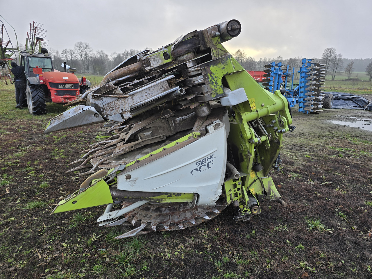 CLAAS ORBIS 992 / 900 PRO - Accessoire aux ensileuses: photos 5 CLAAS ORBIS 992 / 900 PRO - Accessoire aux ensileuses: photos 5