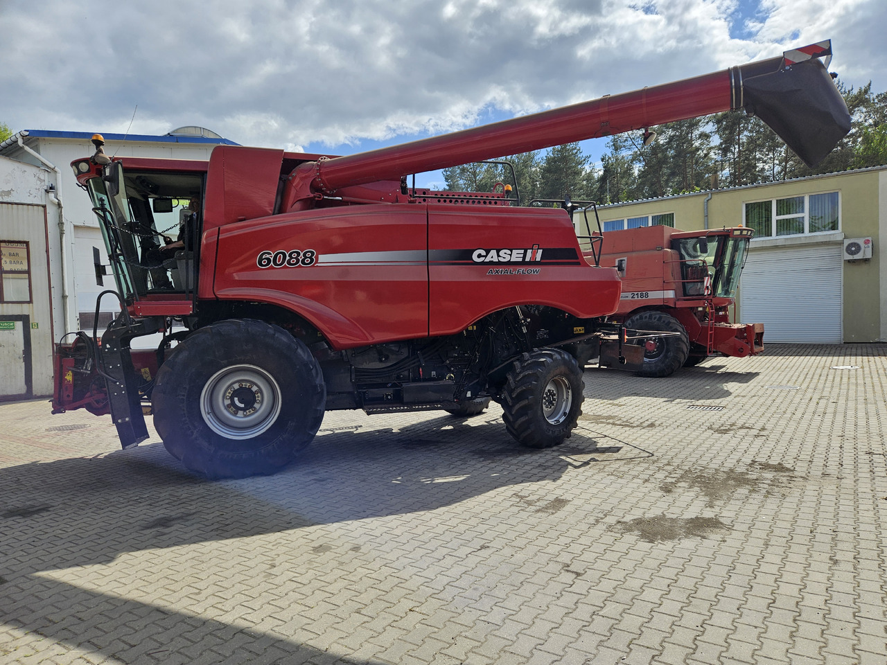 Case 6088 - Moissonneuse-batteuse: photos 3 Case 6088 - Moissonneuse-batteuse: photos 3