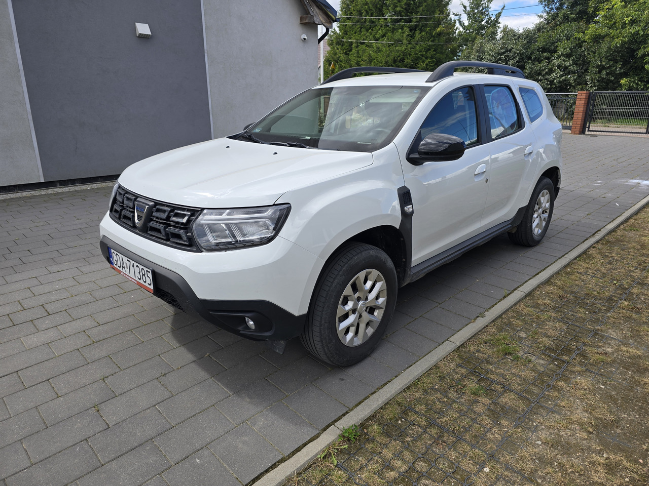 DACIA DUSTER 1.0 + LPG - Voiture: photos 4 DACIA DUSTER 1.0 + LPG - Voiture: photos 4