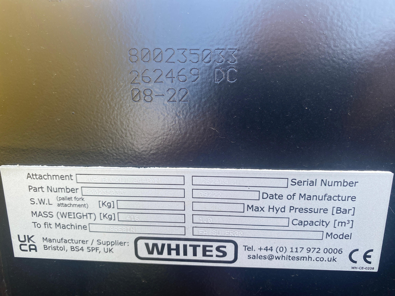 FARESIN WHITES GP BUCKET 2440 mm FH 8U FR00 - Godet pour Engins de chantier: photos 4 FARESIN WHITES GP BUCKET 2440 mm FH 8U FR00 - Godet pour Engins de chantier: photos 4