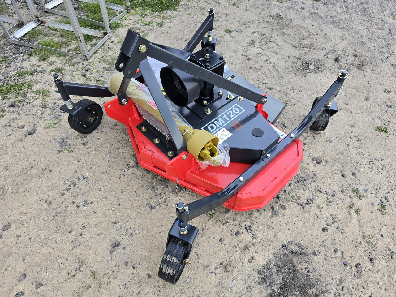 FHM FHM DM120 - Faucheuse: photos 3 FHM FHM DM120 - Faucheuse: photos 3