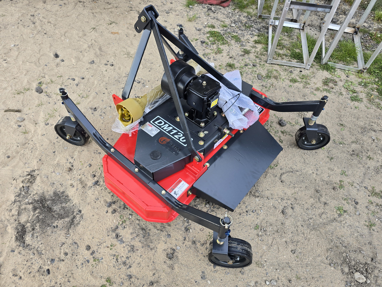 FHM FHM DM120 - Faucheuse: photos 5 FHM FHM DM120 - Faucheuse: photos 5
