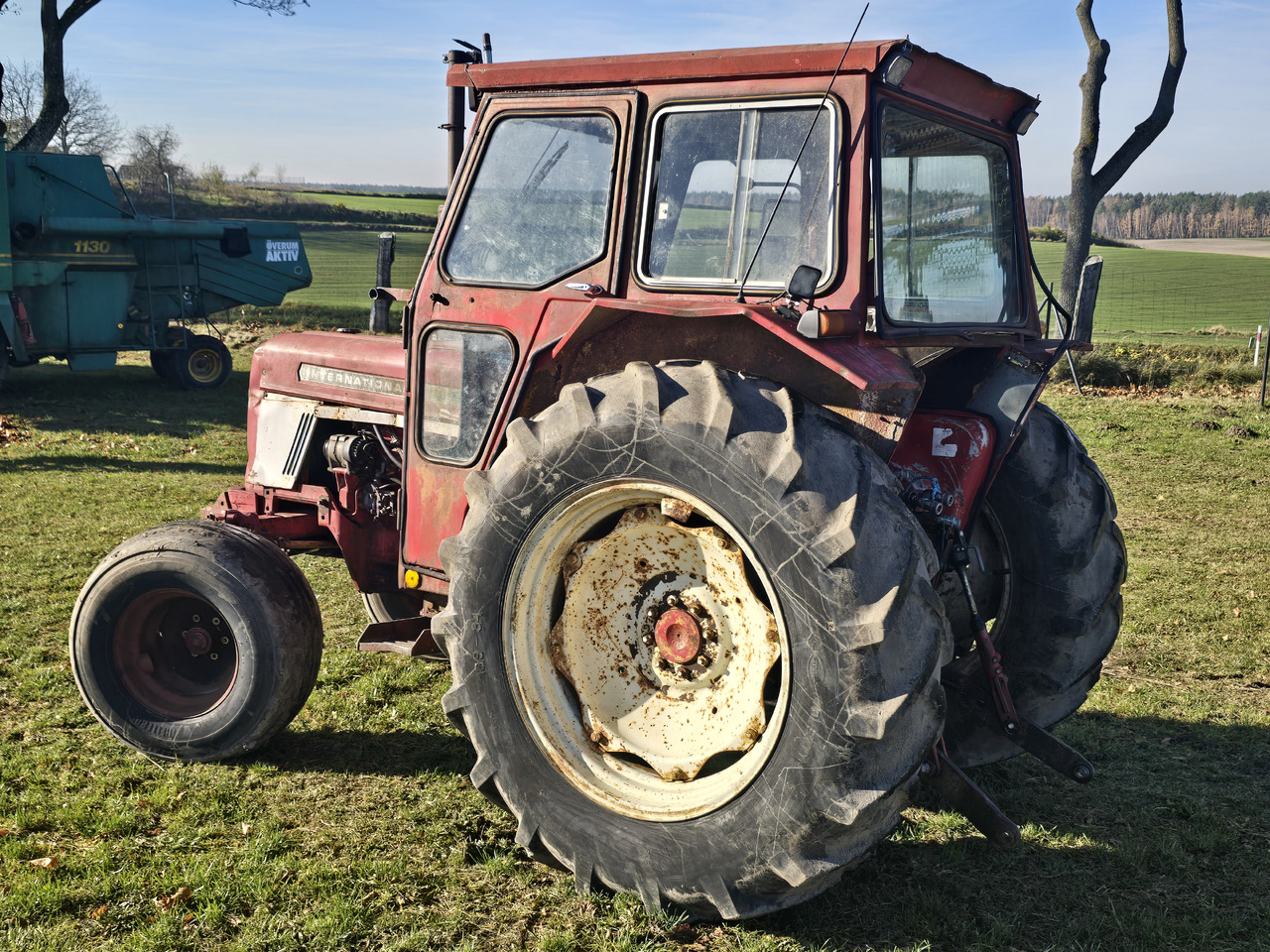 INTERNATIONAL 574 - Tracteur agricole: photos 4 INTERNATIONAL 574 - Tracteur agricole: photos 4