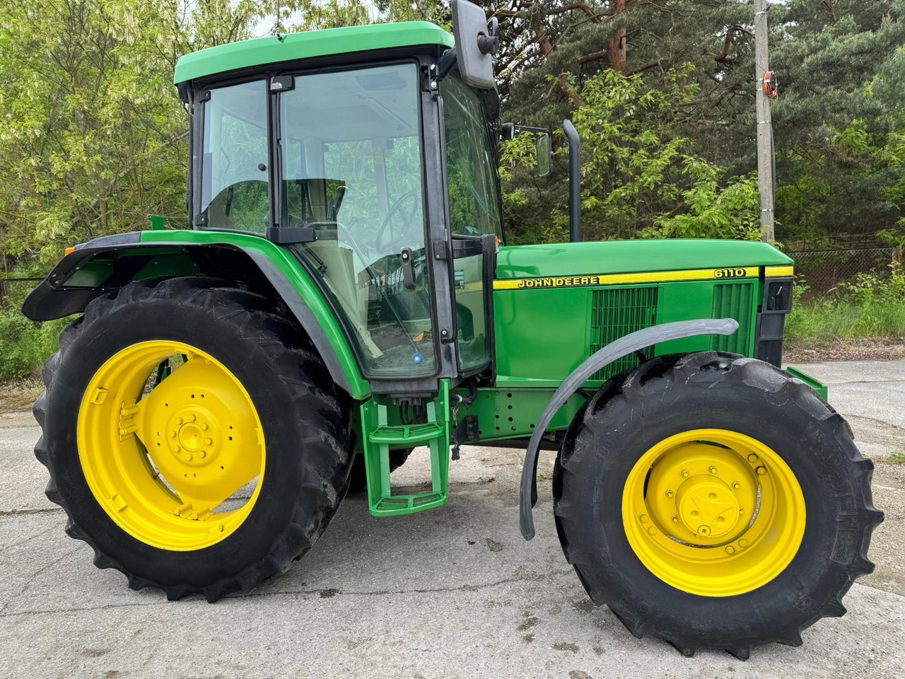 JOHN DEERE 6110 - Tracteur agricole: photos 5 JOHN DEERE 6110 - Tracteur agricole: photos 5