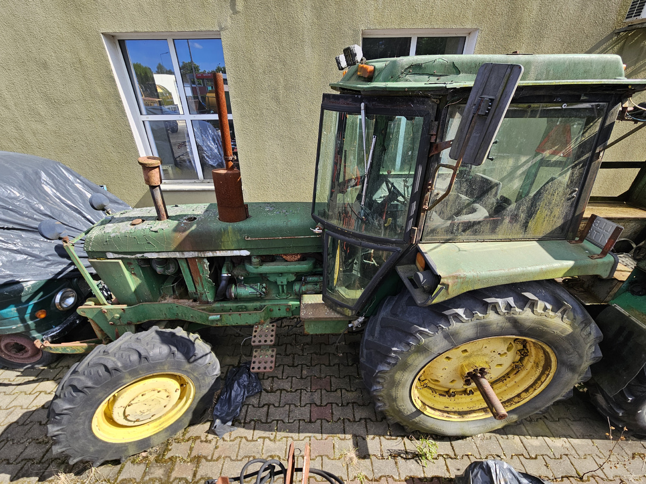 John Deere 4230 - Tracteur agricole: photos 1 John Deere 4230 - Tracteur agricole: photos 1