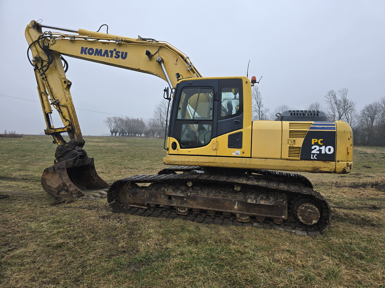 KOMATSU PS210LC-8 - Pelle sur chenille: photos 4 KOMATSU PS210LC-8 - Pelle sur chenille: photos 4