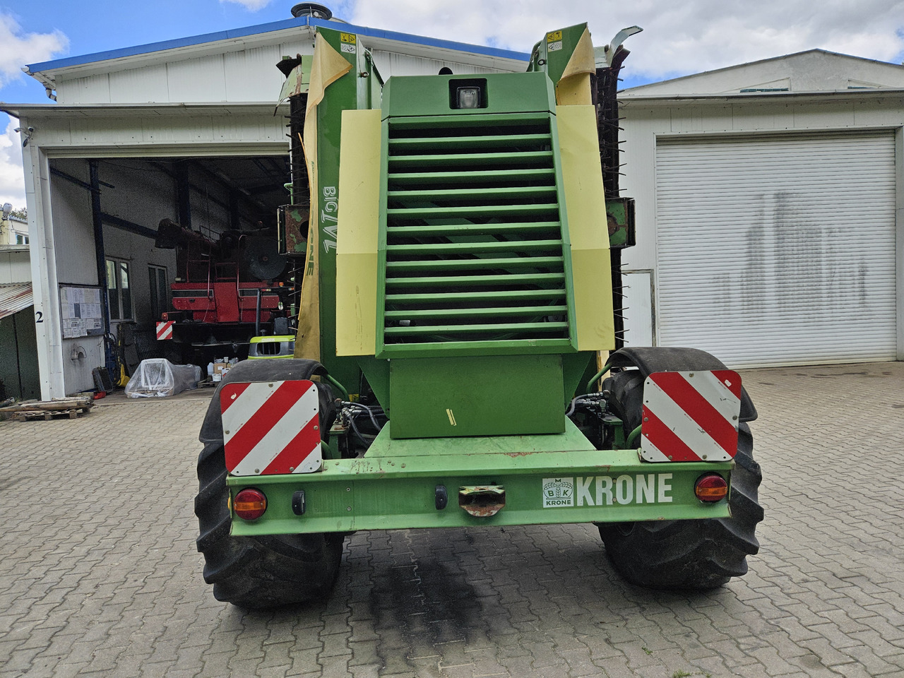Krone Big M - Faucheuse: photos 4 Krone Big M - Faucheuse: photos 4
