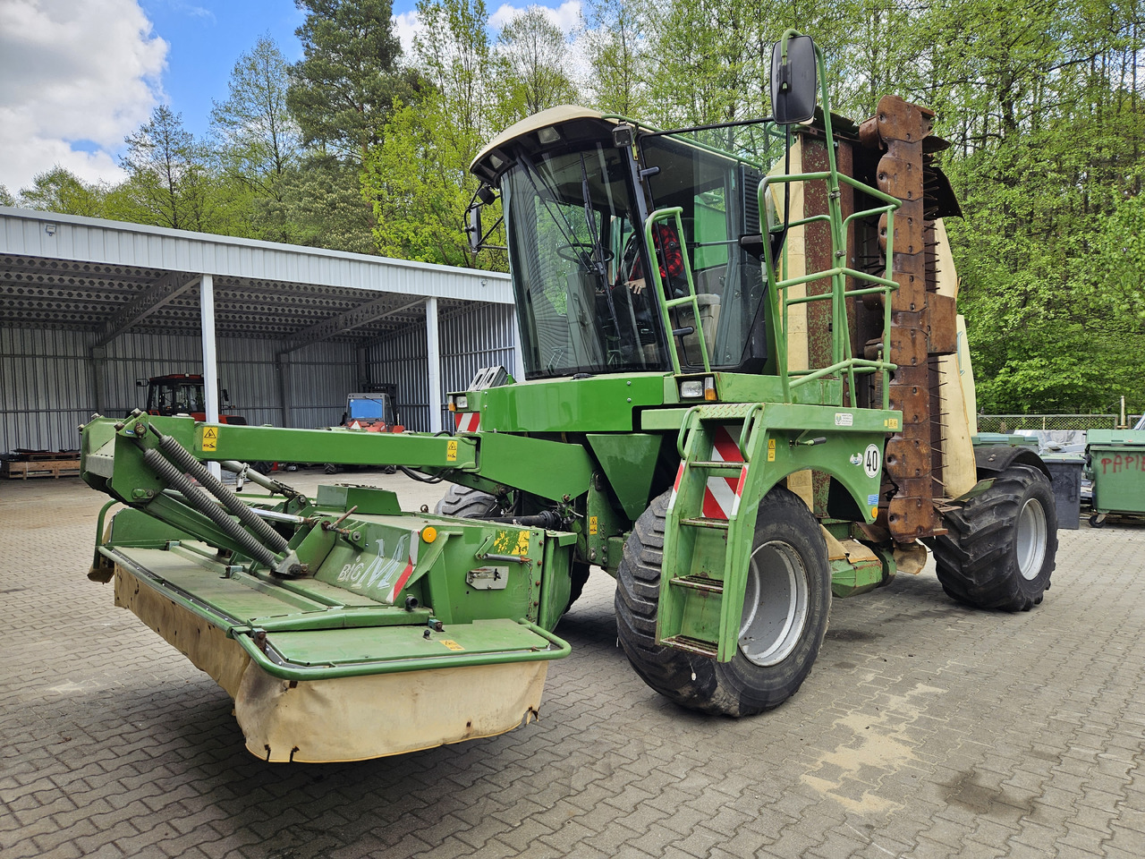 Krone Big M - Faucheuse: photos 1 Krone Big M - Faucheuse: photos 1