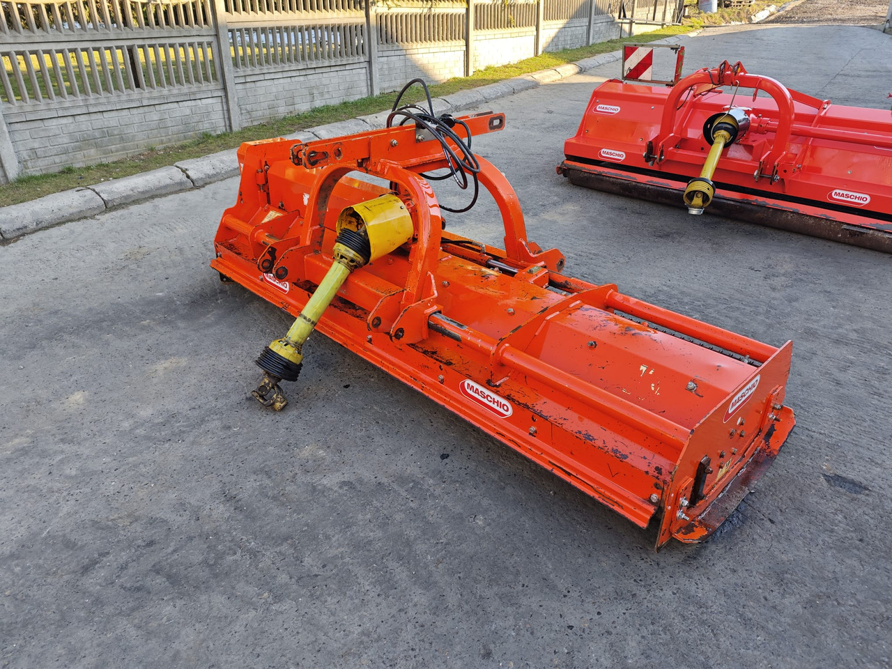 MASCHIO TRINCIA -BS- 280 M14 - Faucheuse: photos 1 MASCHIO TRINCIA -BS- 280 M14 - Faucheuse: photos 1