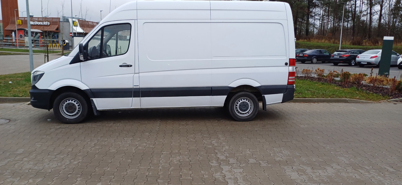 MERCEDES-BENZ Sprinter 319 BlueTec - Voiture: photos 1 MERCEDES-BENZ Sprinter 319 BlueTec - Voiture: photos 1