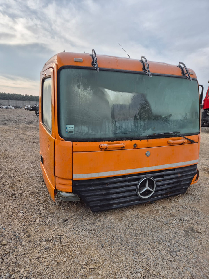 Conteneur comme habitat Mercedes Actros: photos 1