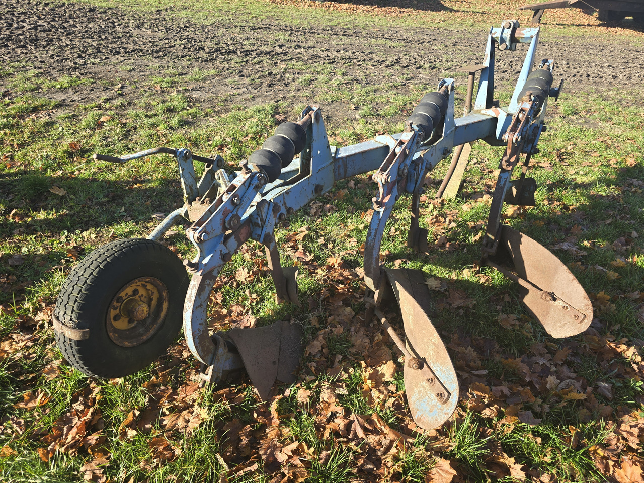 Overum 3 - Charrue: photos 3 Overum 3 - Charrue: photos 3