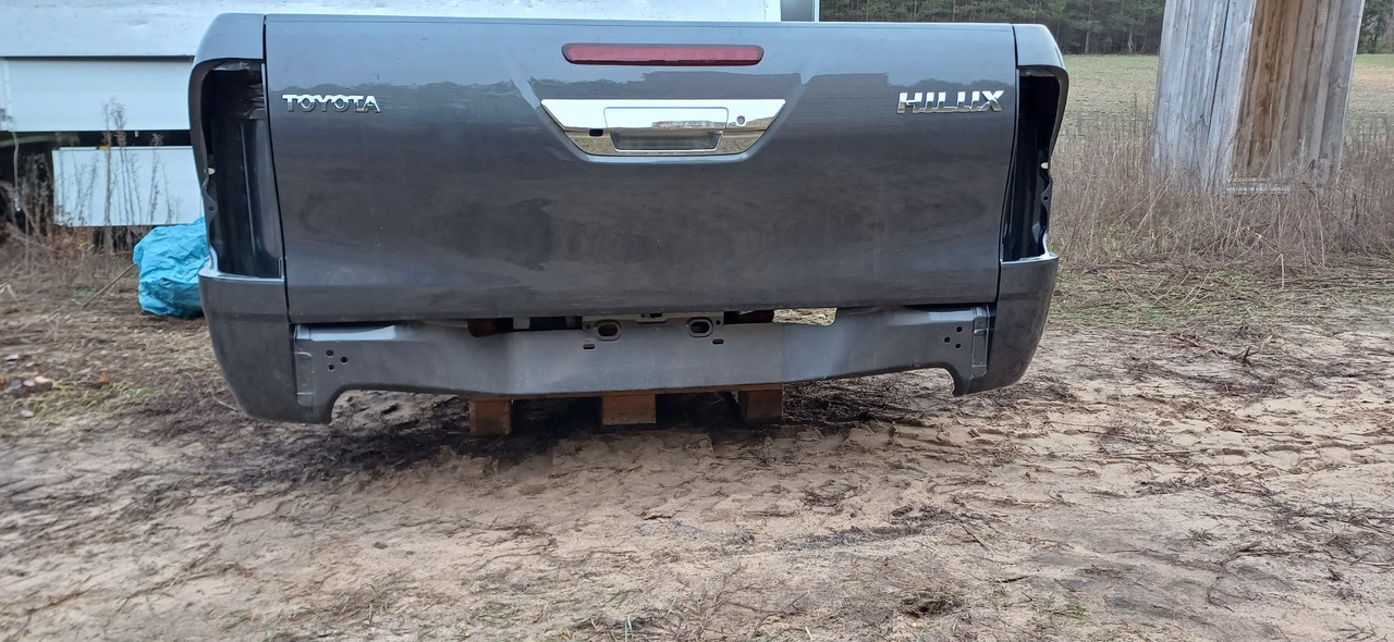 TOYOTA HILUX Extracab (2023 r.) NOWA paka skrzynia - Carrosserie et extérieur pour Voiture: photos 4 TOYOTA HILUX Extracab (2023 r.) NOWA paka skrzynia - Carrosserie et extérieur pour Voiture: photos 4