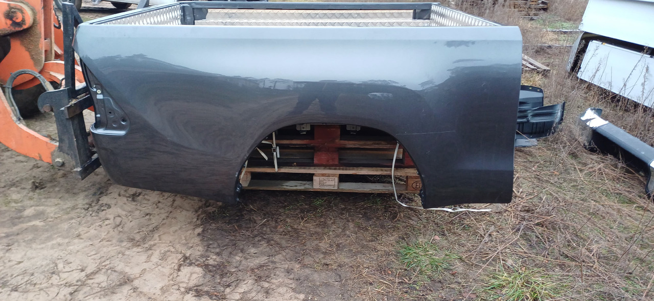 TOYOTA HILUX Extracab (2023 r.) NOWA paka skrzynia - Carrosserie et extérieur pour Voiture: photos 5 TOYOTA HILUX Extracab (2023 r.) NOWA paka skrzynia - Carrosserie et extérieur pour Voiture: photos 5