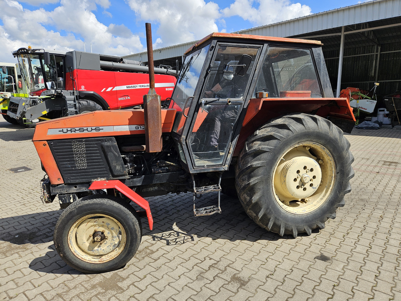 Ursus 912 - Tracteur agricole: photos 1 Ursus 912 - Tracteur agricole: photos 1