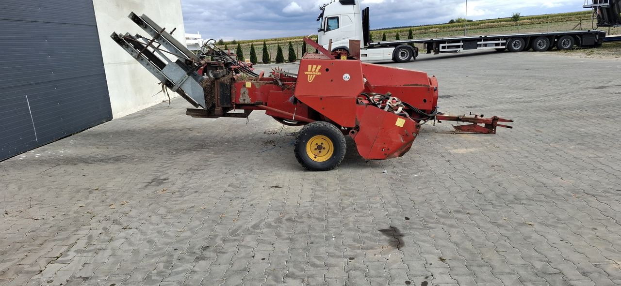 WELGER AP 52 - Presse à balles cubiques: photos 3 WELGER AP 52 - Presse à balles cubiques: photos 3