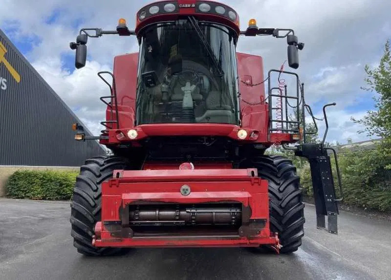 Case-ih 9010 - Moissonneuse-batteuse: photos 3 Case-ih 9010 - Moissonneuse-batteuse: photos 3