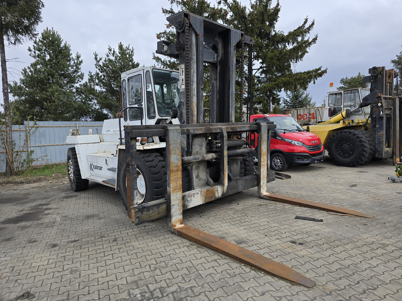 Kalmar DC18-1200N LB - Chariot porte-conteneur: photos 3 Kalmar DC18-1200N LB - Chariot porte-conteneur: photos 3