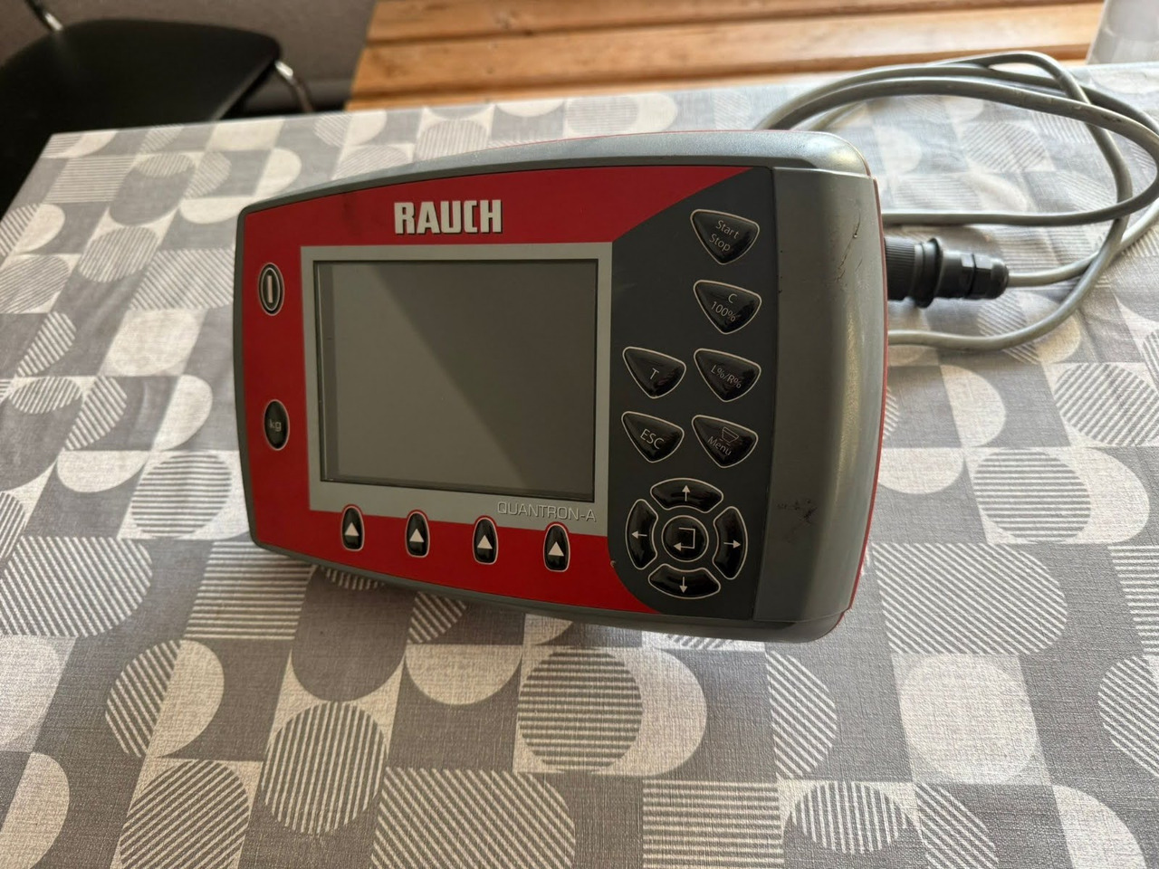 Kuhn Axis M 30.2 Q-V8 - Distributeur d'engrais: photos 2 Kuhn Axis M 30.2 Q-V8 - Distributeur d'engrais: photos 2