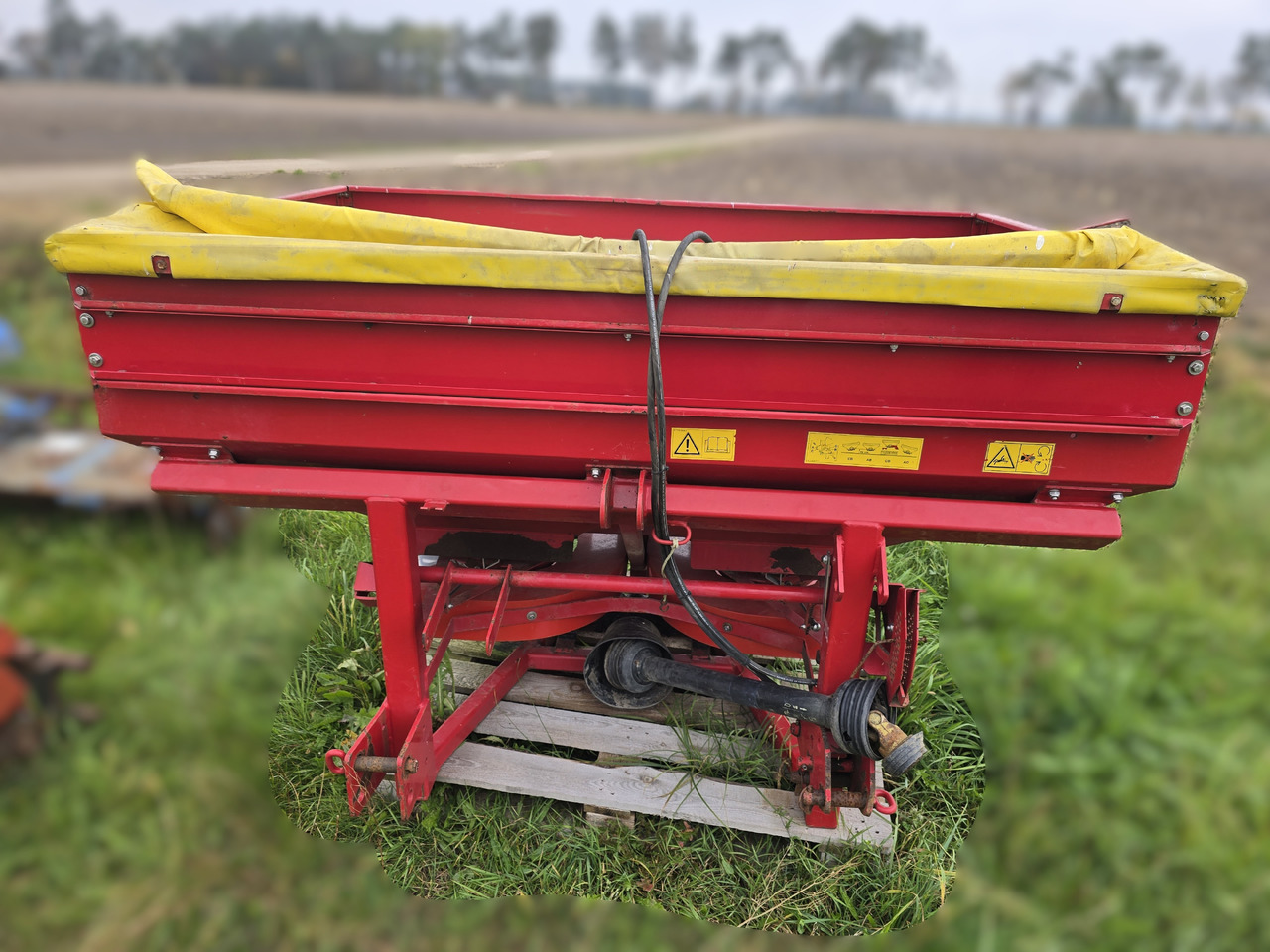 Lely SE 1500 Fertiliner - Distributeur d'engrais: photos 2 Lely SE 1500 Fertiliner - Distributeur d'engrais: photos 2