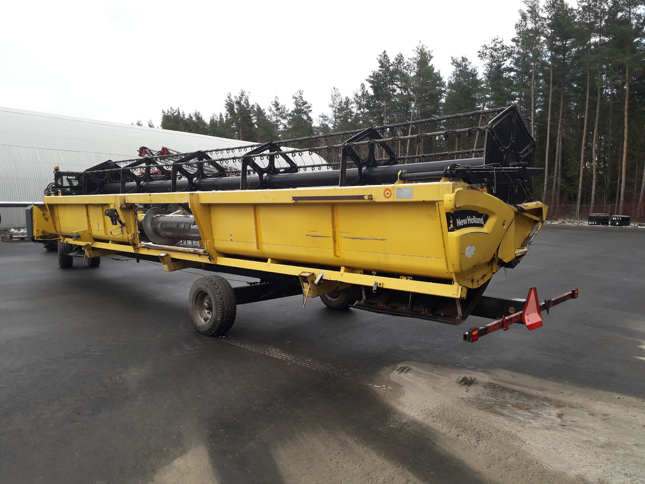 New-holland CR980 - Moissonneuse-batteuse: photos 5 New-holland CR980 - Moissonneuse-batteuse: photos 5