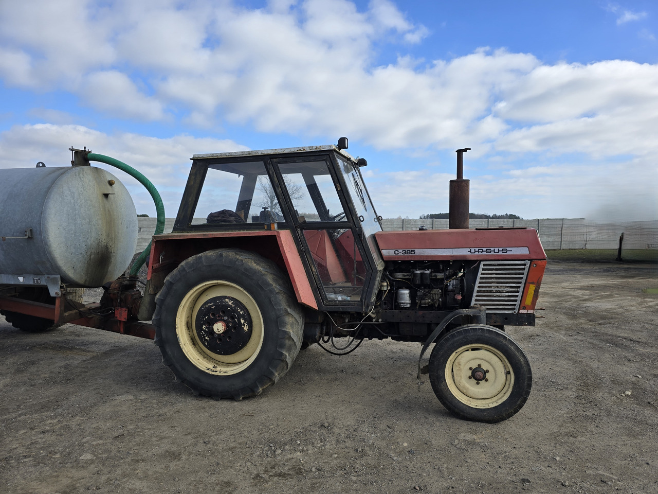 Ursus C-385 - Tracteur agricole: photos 4 Ursus C-385 - Tracteur agricole: photos 4