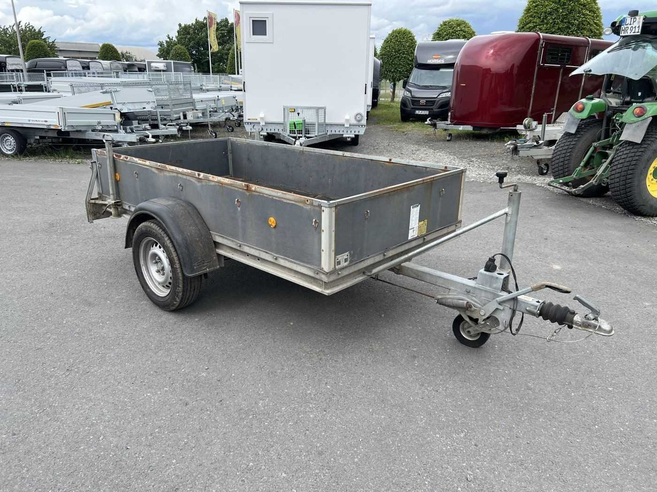 BOECKMANN HB 1326 Kastenanhänger gebremst - Remorque voiture: photos 1 BOECKMANN HB 1326 Kastenanhänger gebremst - Remorque voiture: photos 1