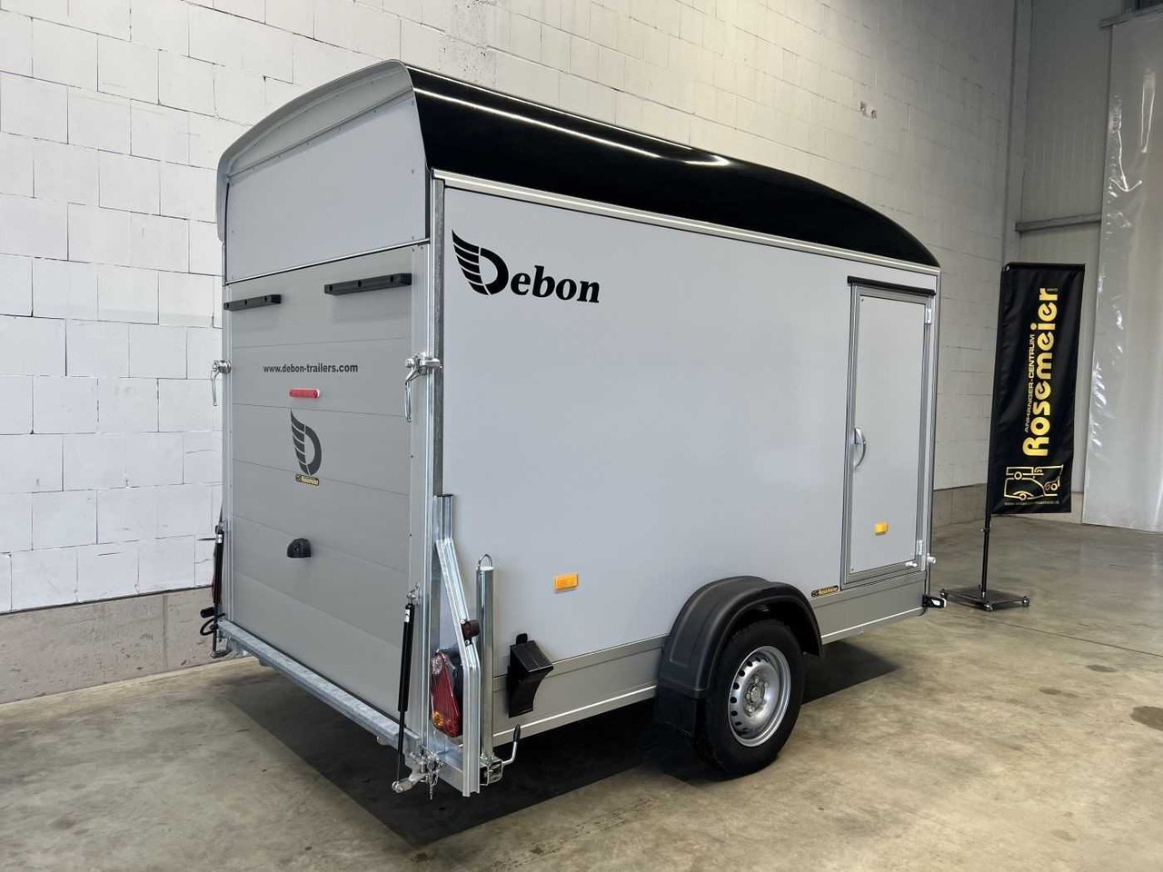CHEVAL LIBERTE DEBON C400 Roadster Verkl Tür Kofferanhänger - Remorque pour moto: photos 4 CHEVAL LIBERTE DEBON C400 Roadster Verkl Tür Kofferanhänger - Remorque pour moto: photos 4