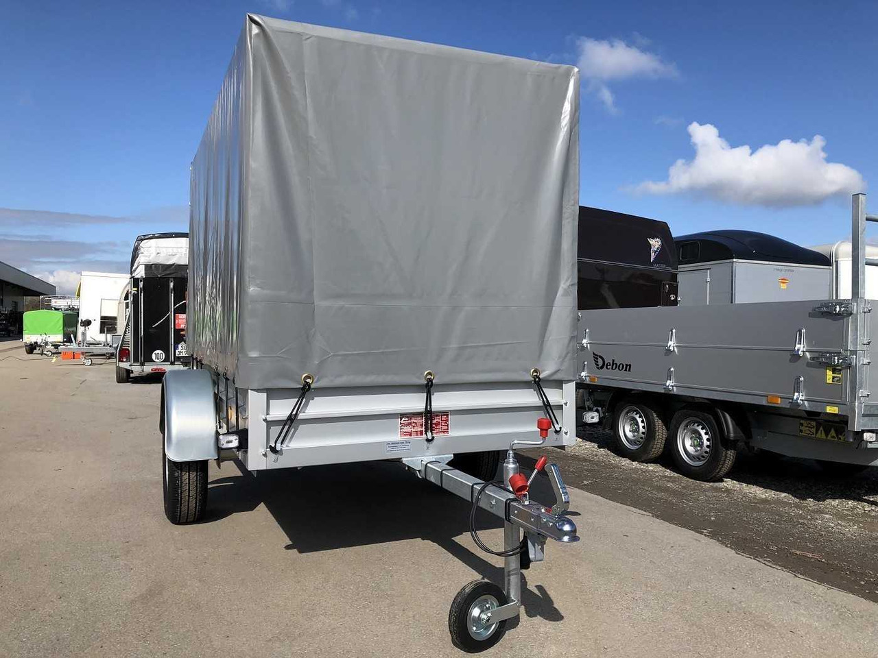 KOCH U4 mit Plane 1100 grau Kastenanhänger ungebremst - Remorque voiture: photos 2 KOCH U4 mit Plane 1100 grau Kastenanhänger ungebremst - Remorque voiture: photos 2