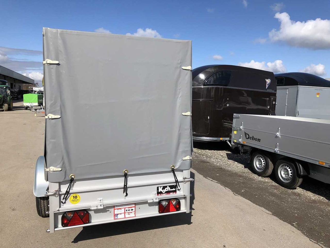 KOCH U4 mit Plane 1500 grau Kastenanhänger ungebremst - Remorque voiture: photos 5 KOCH U4 mit Plane 1500 grau Kastenanhänger ungebremst - Remorque voiture: photos 5