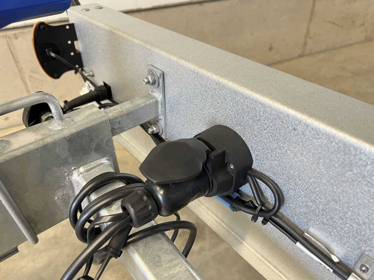 Remorque bateau neuf TPV BA2700-L 100 Bootsanhänger: photos 18