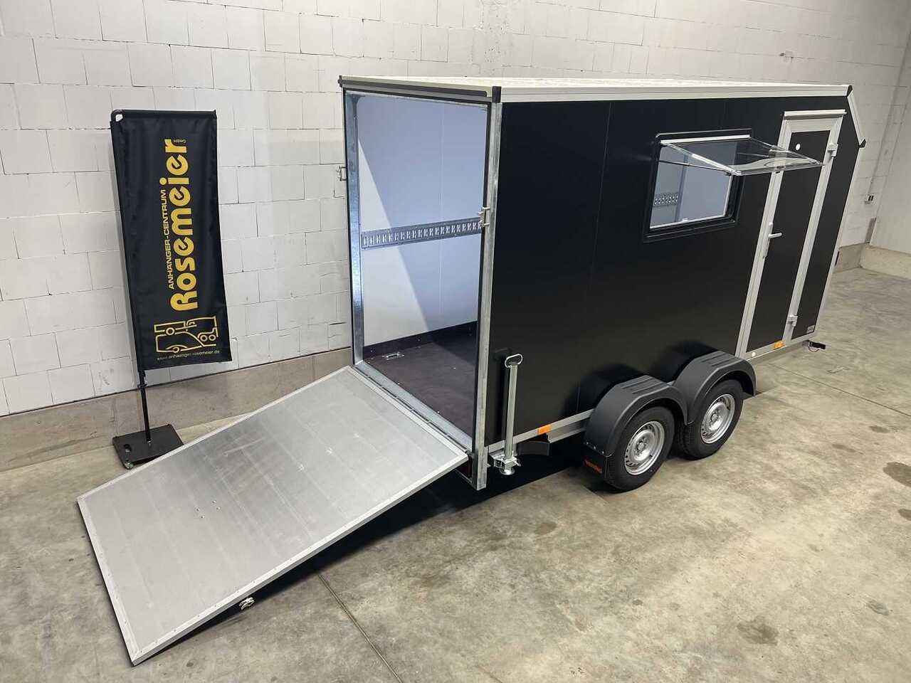 VEZEKO TK B 27.35 Rampe Tür Fen Aero Kofferanhänger - Remorque fourgon: photos 3 VEZEKO TK B 27.35 Rampe Tür Fen Aero Kofferanhänger - Remorque fourgon: photos 3